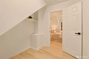 14151 Komedal Rd NE, Bainbridge Island, WA 98110 - Photo 18