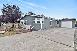 540 N 7th Ave, Sequim, WA 98382 - Photo 2