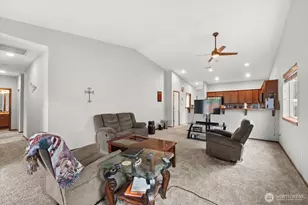 11703 55th Ave NE, Marysville, WA 98271 - Photo 16