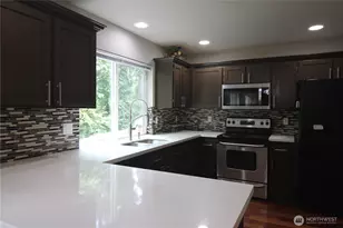 2013 103 Street E, Tacoma, WA 98445 - Photo 14