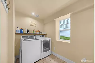 5615 S 2nd Avenue, Everett, WA 98203 - Photo 32