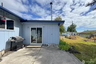 915 W 11th St, Port Angeles, WA 98363 - Photo 28