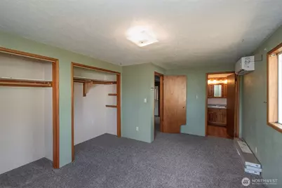 915 W 11th St, Port Angeles, WA 98363 - Photo 18