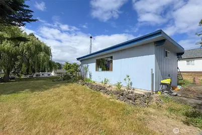 915 W 11th St, Port Angeles, WA 98363 - Photo 26
