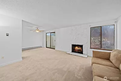 1555 Union Avenue NE #23, Renton, WA 98059 - Photo 2