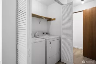 1555 Union Ave NE, Renton, WA 98059 - Photo 8