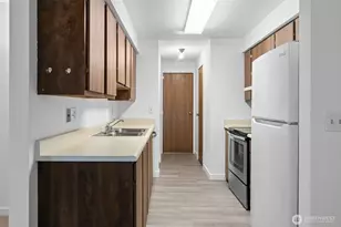 1555 Union Ave NE, Renton, WA 98059 - Photo 6
