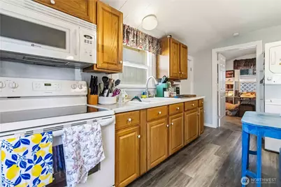 336 SW 3rd Avenue, Castle Rock, WA 98611 - Photo 16