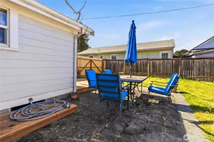 336 SW 3rd Ave, Castle Rock, WA 98611 - Photo 6