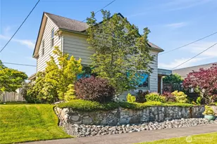 1605 9th St, Anacortes, WA 98221 - Photo 1