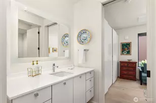 4670 Flying Goat Ave NE, Bainbridge Island, WA 98110 - Photo 18