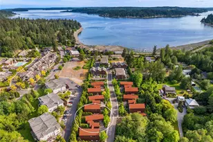 4670 Flying Goat Ave NE, Bainbridge Island, WA 98110 - Photo 38