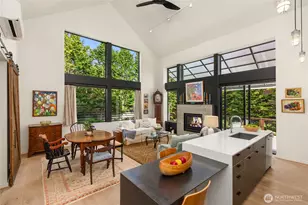 4670 Flying Goat Ave NE, Bainbridge Island, WA 98110 - Photo 4