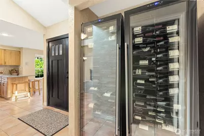 24311 SE 41st Place #10, Sammamish, WA 98029 - Photo 20