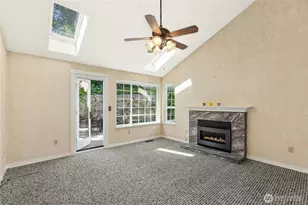 24311 SE 41st Pl, Sammamish, WA 98029 - Photo 12