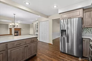 10617 189th Ave E, Bonney Lake, WA 98391 - Photo 8