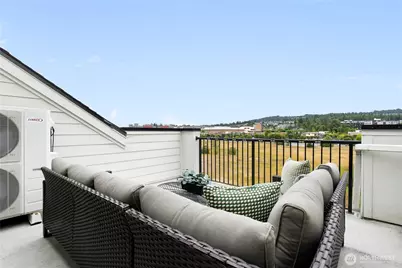 1429 8th Avenue NE #8, Issaquah, WA 98029 - Photo 30