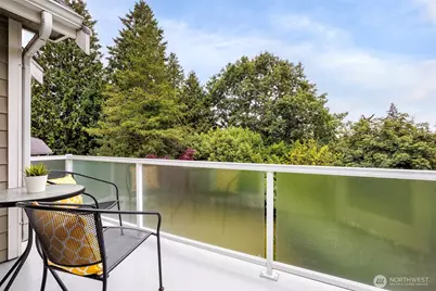 11034 Phinney Avenue N, Seattle, WA 98133 - Photo 18