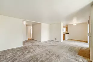 3811 130th Ln SE, Bellevue, WA 98006 - Photo 10