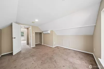 10208 McKinley Avenue E, Tacoma, WA 98445 - Photo 16