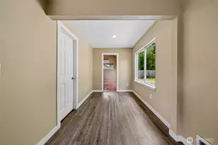 10208 McKinley Ave E, Tacoma, WA 98445 - Photo 10