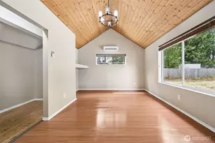 10208 McKinley Ave E, Tacoma, WA 98445 - Photo 12
