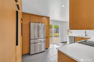 9101 Tacoma Ave S, Tacoma, WA 98444 - Photo 4