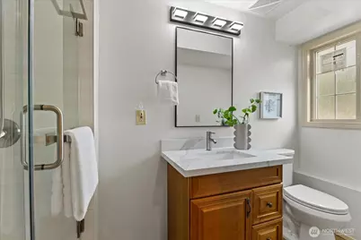 1704 154th Avenue SE, Bellevue, WA 98007 - Photo 22