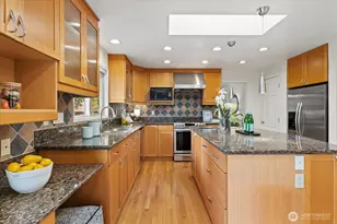 1704 154th Ave SE, Bellevue, WA 98007 - Photo 16