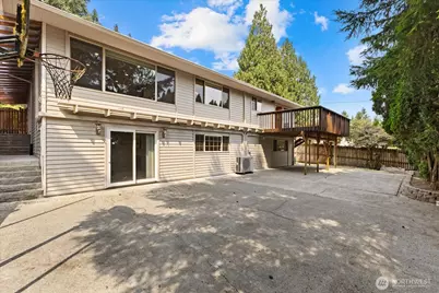 1704 154th Avenue SE, Bellevue, WA 98007 - Photo 32