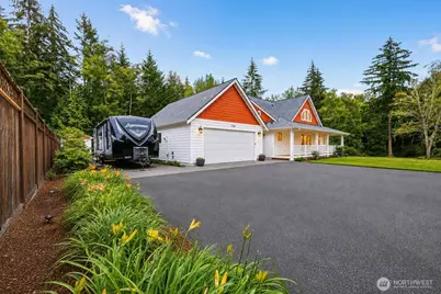 7730 Johnson Point Road SE, Olympia, WA 98516 - Photo 30