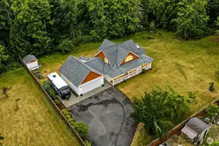 7730 Johnson Point Road SE, Olympia, WA 98516 - Photo 2
