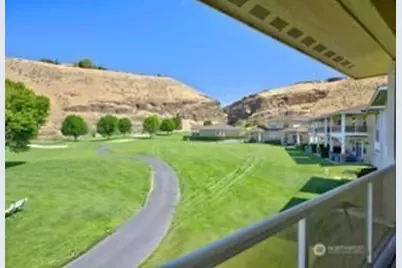 23041 NW Sunserra Loop #C-03, Quincy, WA 98848 - Photo 8