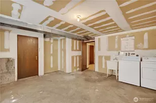 2715 22nd Ave S, Seattle, WA 98144 - Photo 30