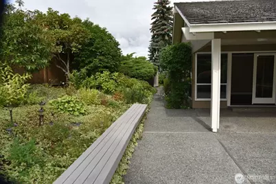 14139 SE 45th Street, Bellevue, WA 98006 - Photo 8