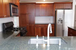 13312 NE 117th Way, Redmond, WA 98052 - Photo 8