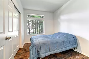 2174 Newport Way NW, Issaquah, WA 98027 - Photo 10