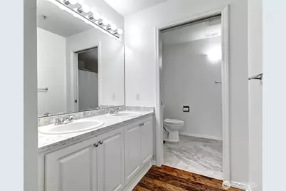 2174 Newport Way NW #4-6, Issaquah, WA 98027 - Photo 12