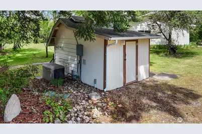 10905 138th Avenue SE, Rainier, WA 98576 - Photo 22
