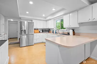 10905 138th Avenue SE, Rainier, WA 98576 - Photo 6