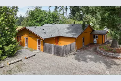 10905 138th Avenue SE, Rainier, WA 98576 - Photo 16