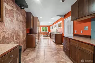 10905 138th Ave SE, Rainier, WA 98576 - Photo 20