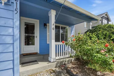 15215 105th Avenue SE, Yelm, WA 98597 - Photo 2