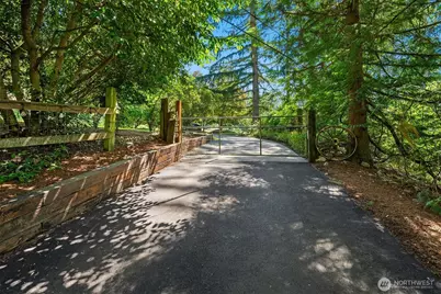 16530 237th Avenue SE, Issaquah, WA 98027 - Photo 4