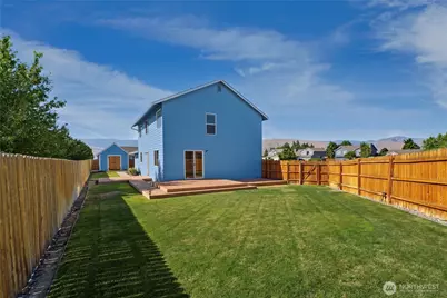1903 Silks Court, East Wenatchee, WA 98802 - Photo 4