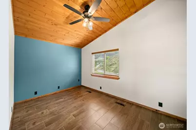 134 Thorburn Lane, Malaga, WA 98828 - Photo 24