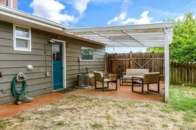 672 SE 4th Avenue, Oak Harbor, WA 98277 - Photo 30