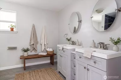 672 SE 4th Avenue, Oak Harbor, WA 98277 - Photo 18
