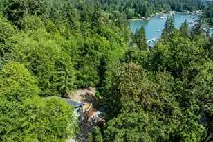 7605 NE Hidden Cove Rd, Bainbridge Island, WA 98110 - Photo 24