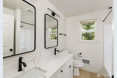 7605 NE Hidden Cove Rd, Bainbridge Island, WA 98110 - Photo 34